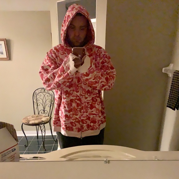 Meet your Posher, Jay - Picture 3 of 8